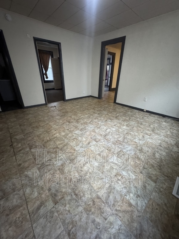 Building Photo - 127-129 Avenue B