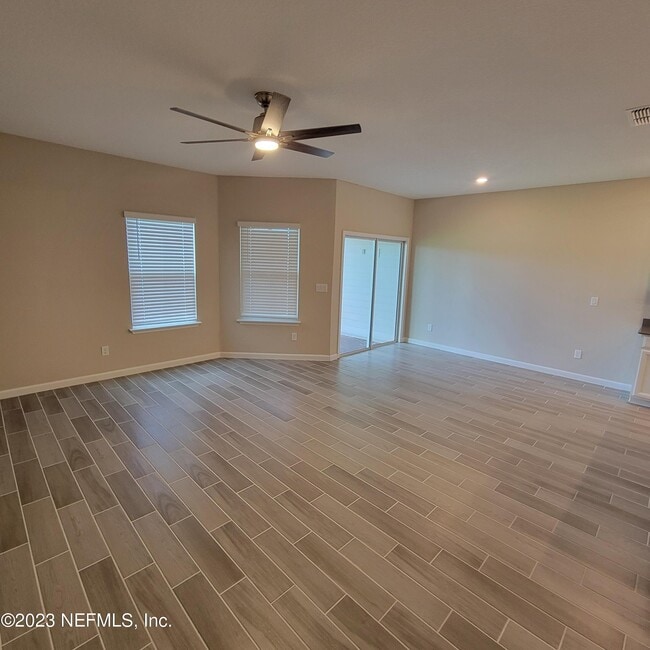 Building Photo - 51 Appleton Ct