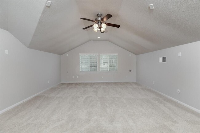 Building Photo - 314 Trillium Dr