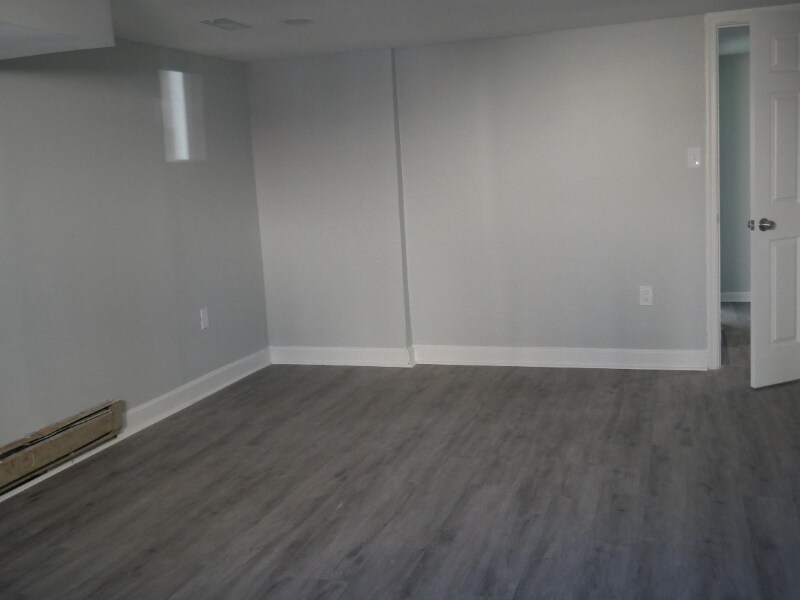 Building Photo - 2312 Wintergreen Ave