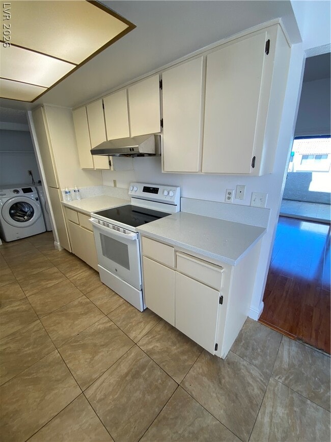 Building Photo - 4351 Gannet Cir