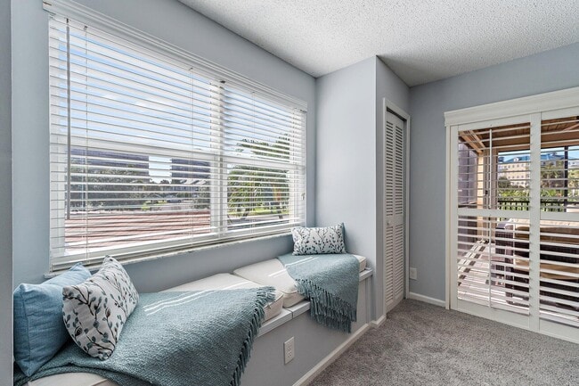 Building Photo - 4161 S US Hwy 1