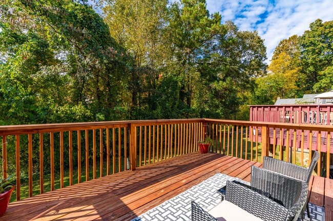 Building Photo - 1708 Ithaca Ln