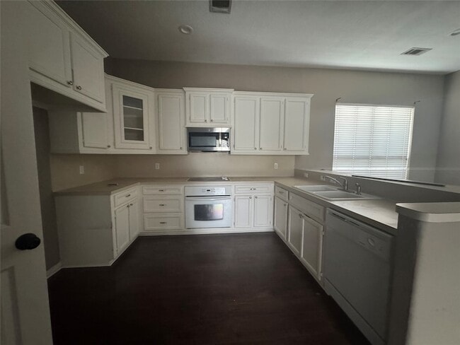 Building Photo - 13032 Centaurus Ct