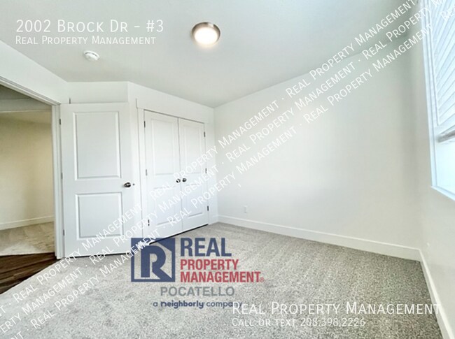 Building Photo - 2002 Brock Dr