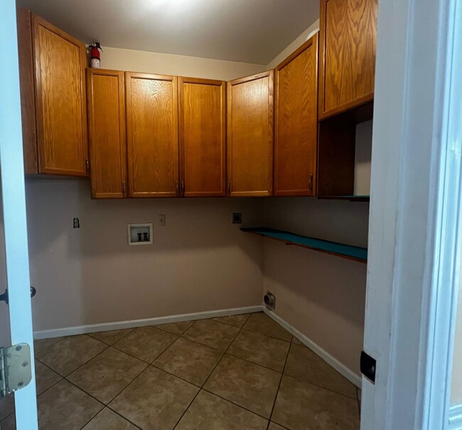 Building Photo - 757 Belle Watley Ln