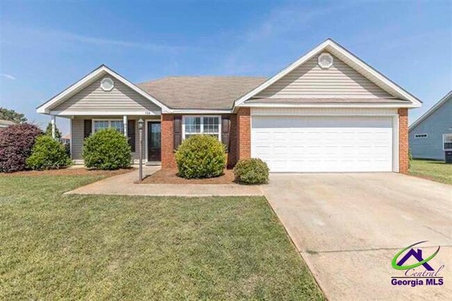 Primary Photo - 104 Brittland Dr