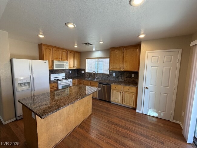 Building Photo - 6720 Boston Tea St