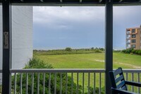 Building Photo - Winter Rental – Ocean View Condo | 2 Bed, ...