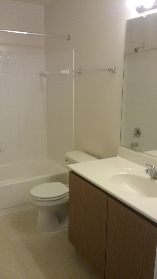 Building Photo - 11009 Sentry Ridge Rd