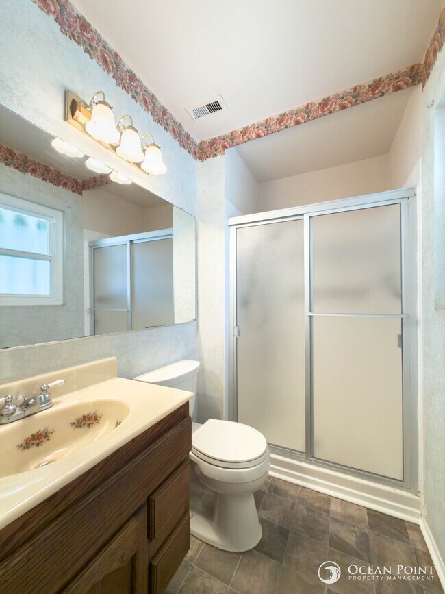 Building Photo - Charming 3-Bed, 2-Bath Home in the Heart of Ventura | 1,465 Sq Ft