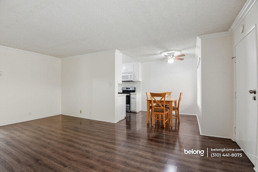 Building Photo - 545 Chestnut Ave