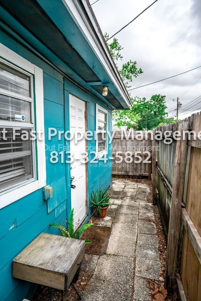 Building Photo - 3109 54th Ave N