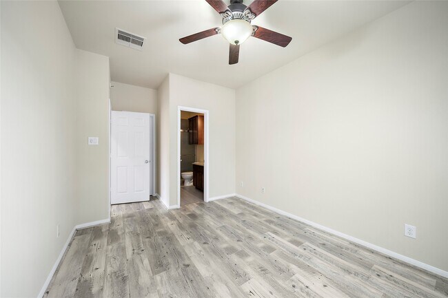 Building Photo - 4719 Coldstream Ct