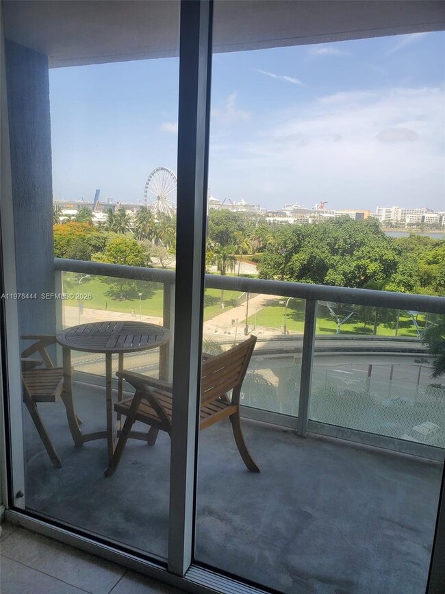 Building Photo - 50 Biscayne Blvd