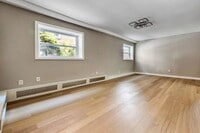 Building Photo - 208-12 53rd Ave