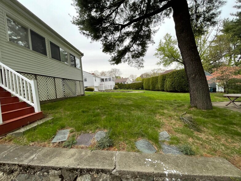 Building Photo - 22 Augustus Rd