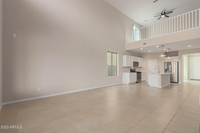 Building Photo - 19740 W Palo Verde Dr