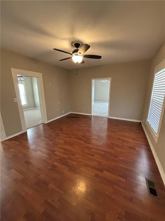 Building Photo - 868 N Main St