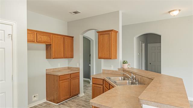 Building Photo - 704 Cedar Cove Dr