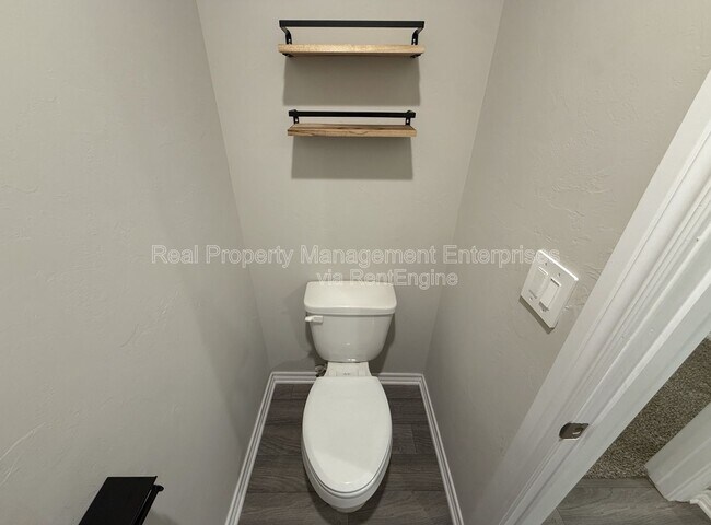 Building Photo - 4301 Montage Blvd