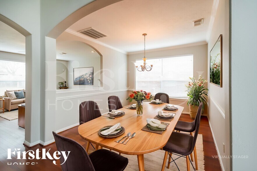 Building Photo - 15327 Wild Timber Trail