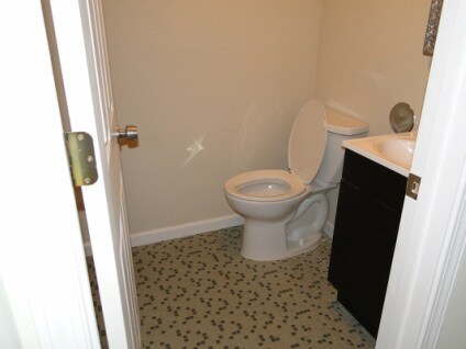 Building Photo - 6930 Birdie Ln