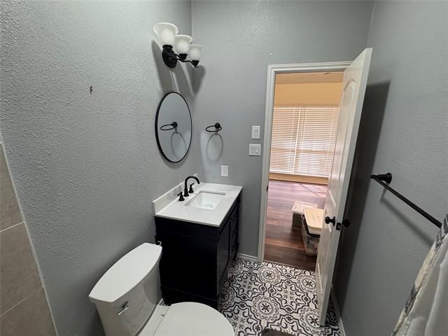 Building Photo - 2506 Wedglea Dr