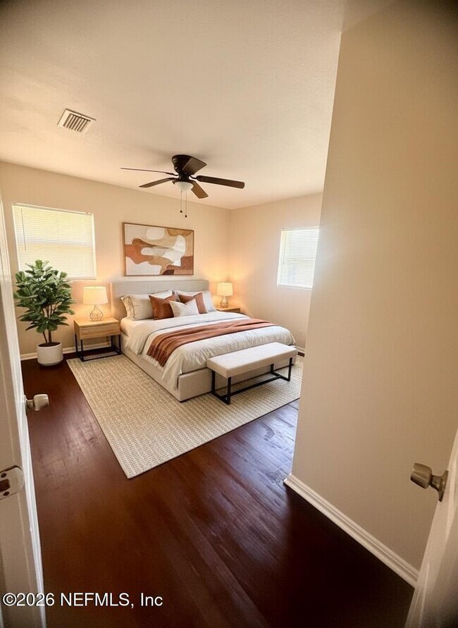 Building Photo - 6316 Mercado Dr