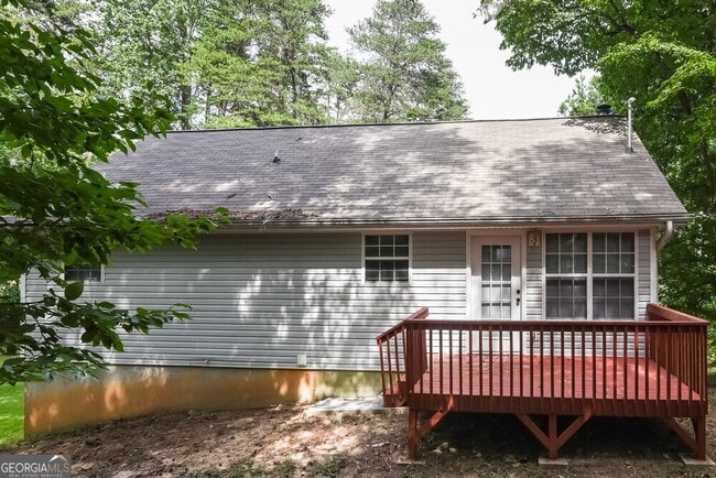Building Photo - 9670 Crestview Terrace