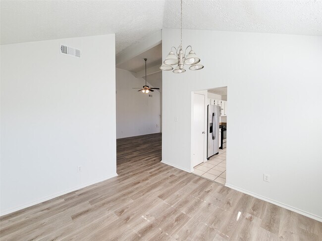 Building Photo - 8514 Opalwood Ct