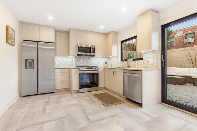 Building Photo - 5501 John F. Kennedy Blvd