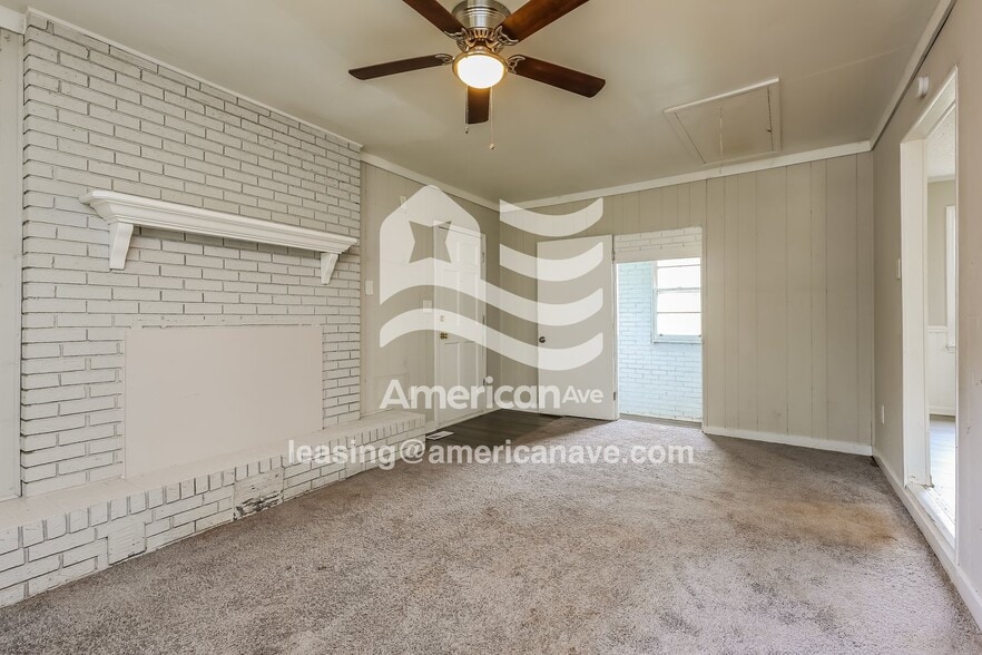 Building Photo - 643 Woodvale Rd