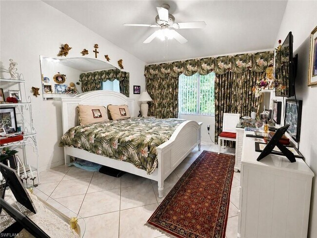Building Photo - 8294 Key Royal Cir