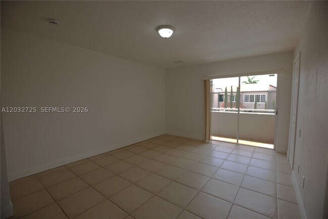 Building Photo - 6475 SW 129th Ave