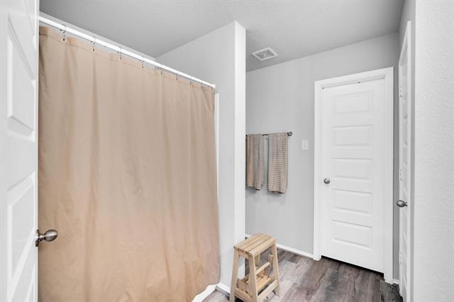 Building Photo - 613 Mayfield Dr