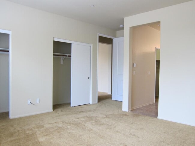 Building Photo - 41460 Stafford Ct