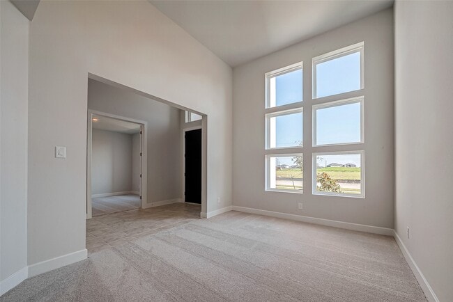 Building Photo - 21711 Emerton Cres Wy