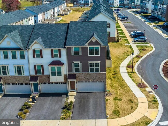 Building Photo - 10601 Brewerton Ln