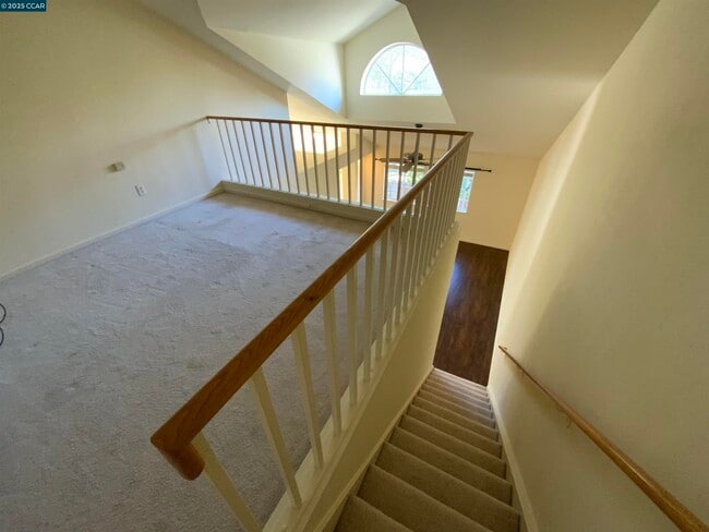 Building Photo - 149 Heritage Park Dr