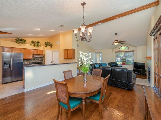 Building Photo - 4507 Velasco Pl