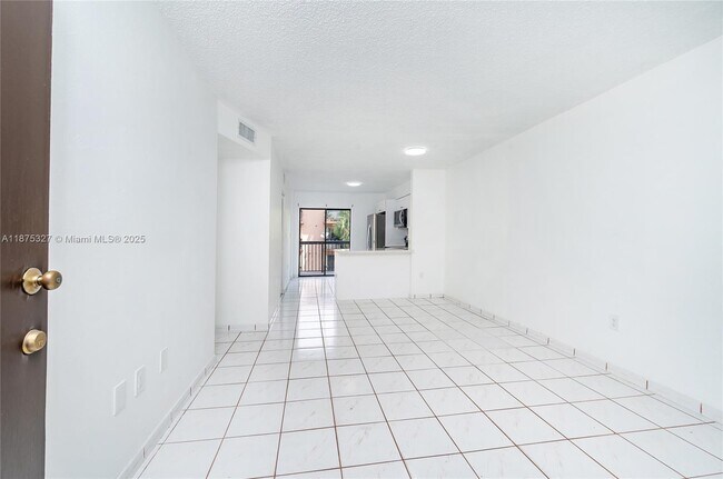 Building Photo - 5300 W 21st Ct
