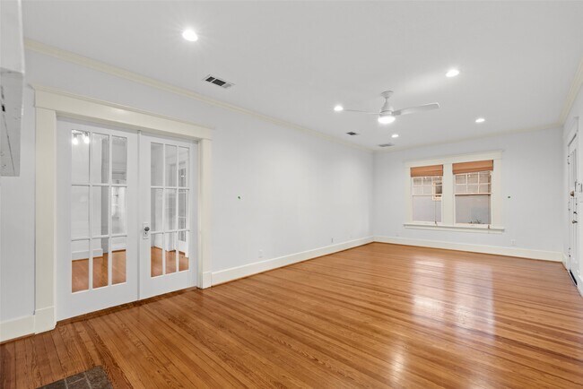 Building Photo - 1412 Kipling St