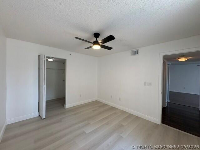 Building Photo - 100 Crestwood Ct N