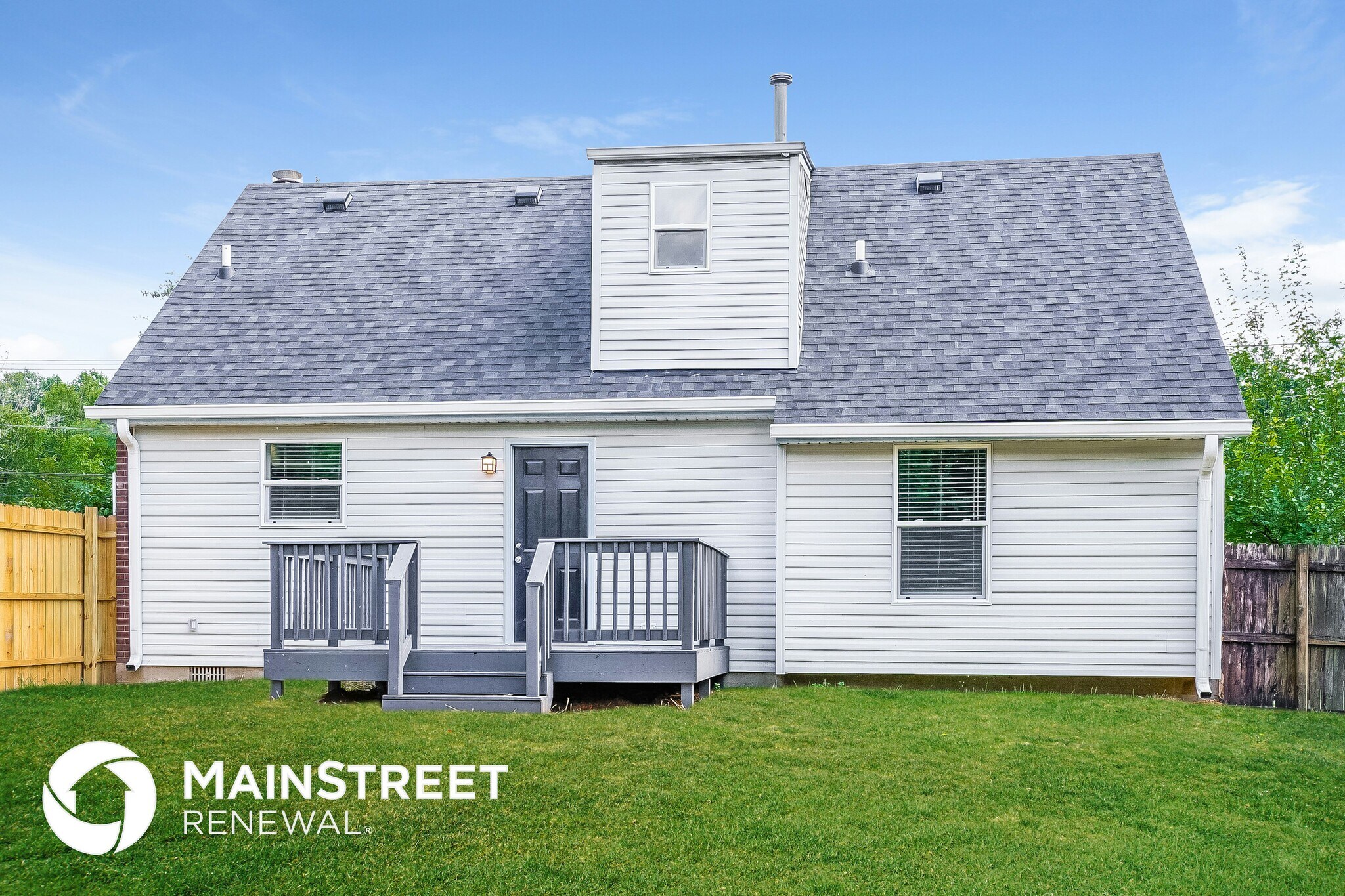 Building Photo - 6605 Six Mile Ln