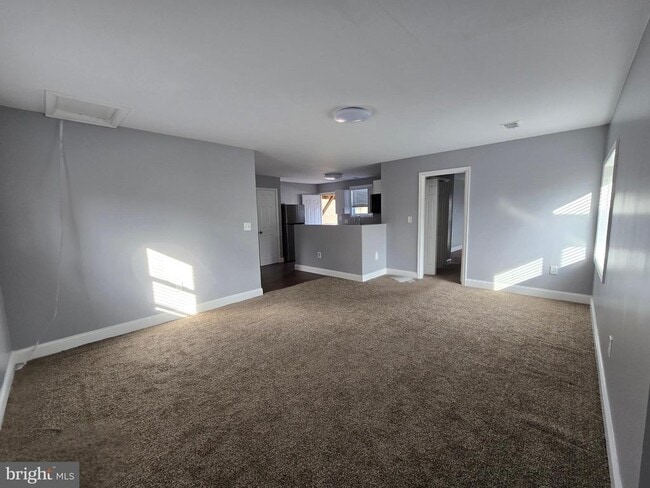 Building Photo - 15242 Marlboro Pike