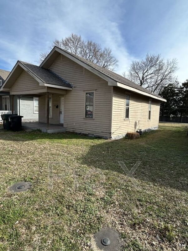 Building Photo - 117 W Monroe St