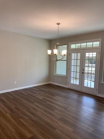 Building Photo - 4225 Essex Pond Wy