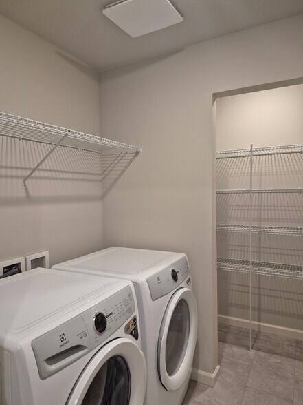 Laundry w/Additional Storage - 31741 NW Blake Terr