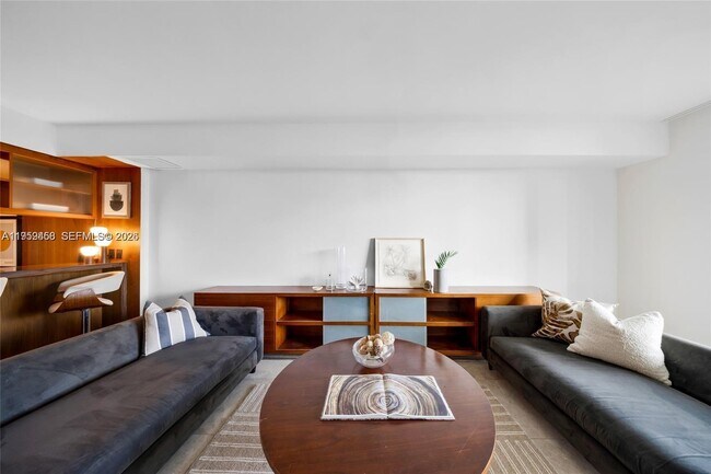 Building Photo - 50 Biscayne Blvd